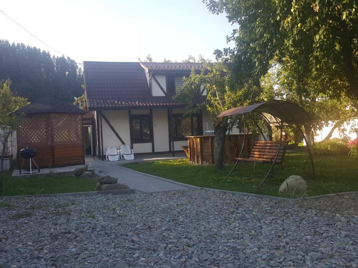 Holiday home у насті