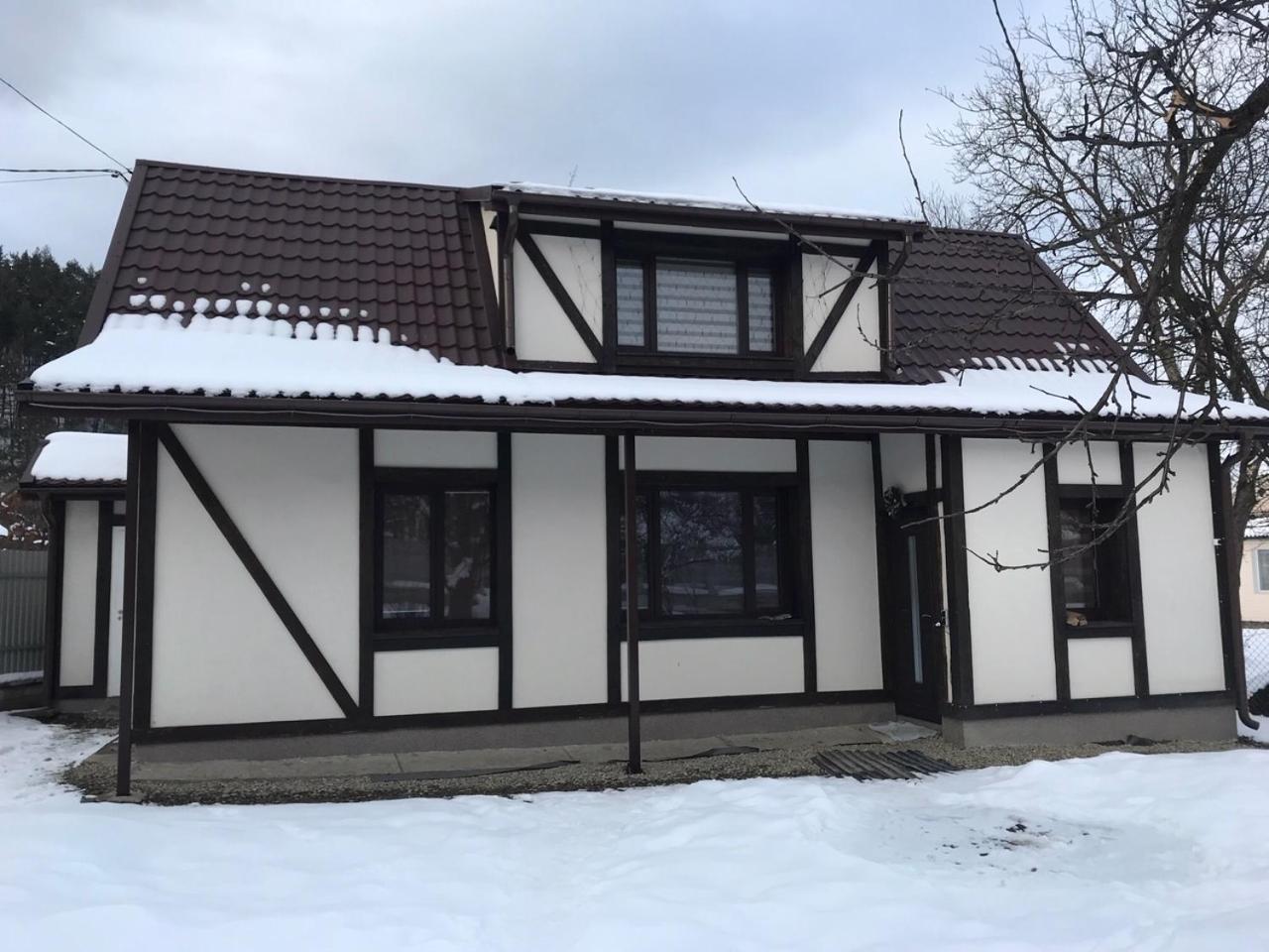 Holiday home у насті *
