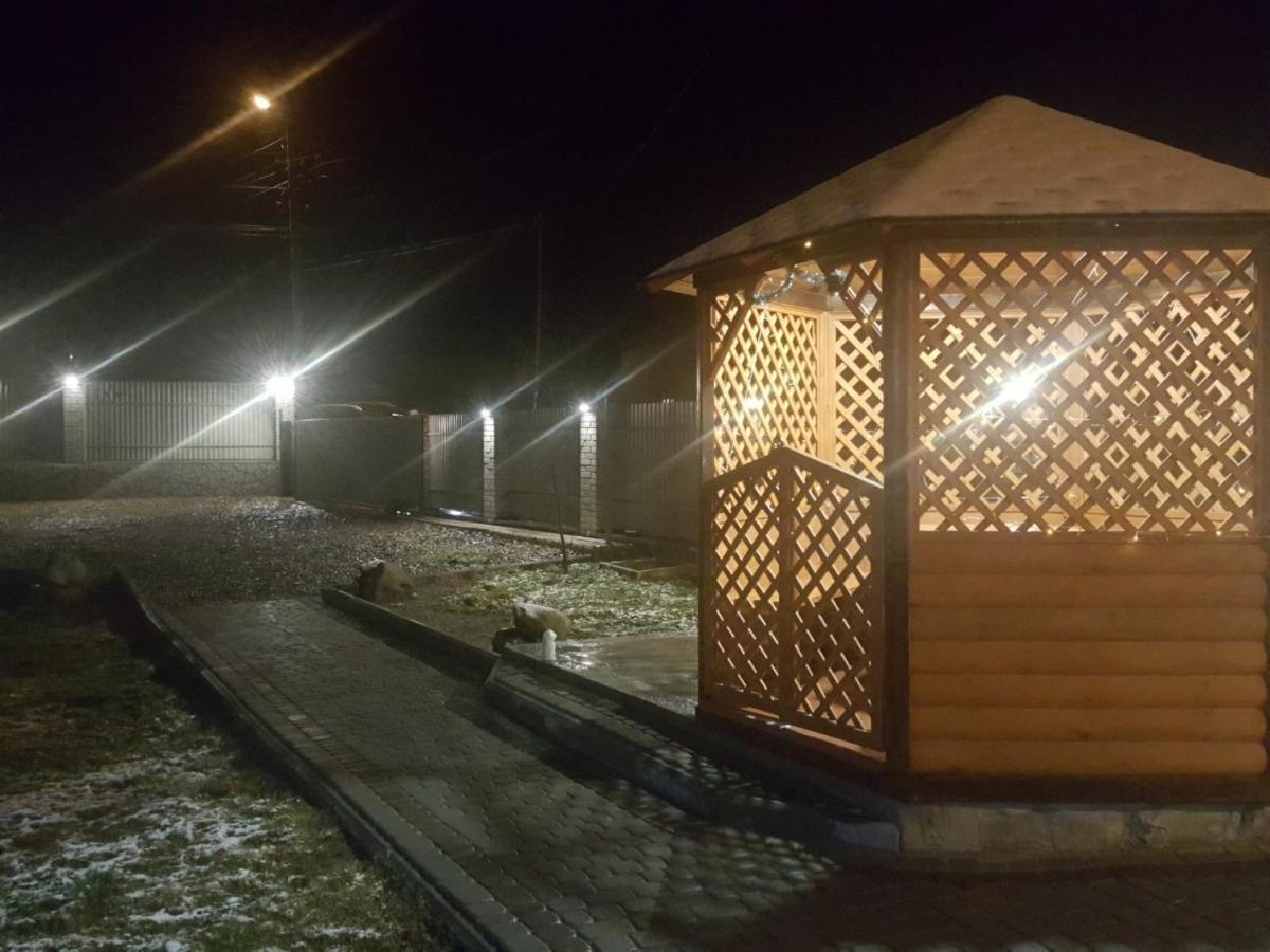 Holiday home у насті