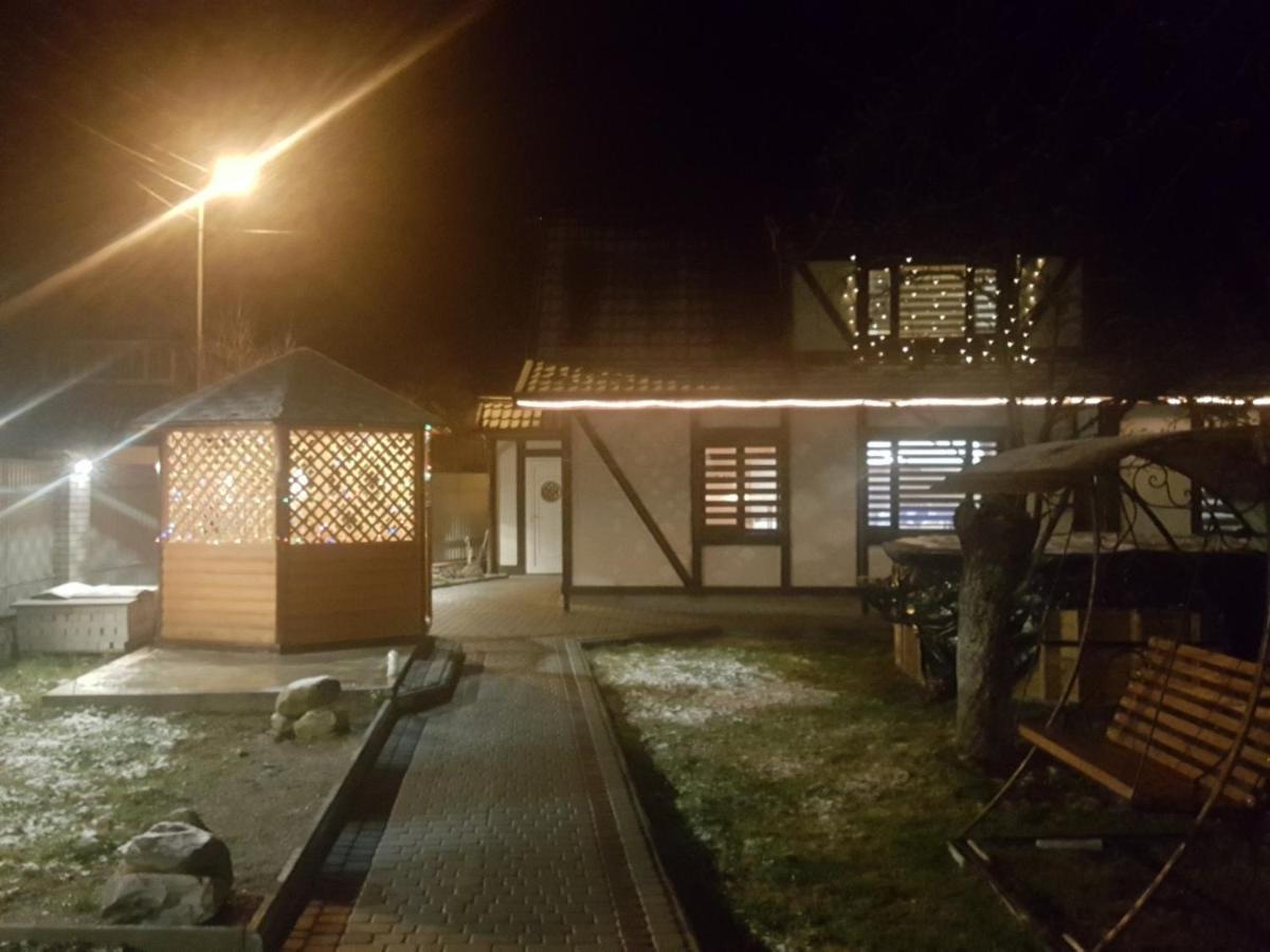 Holiday home у насті *