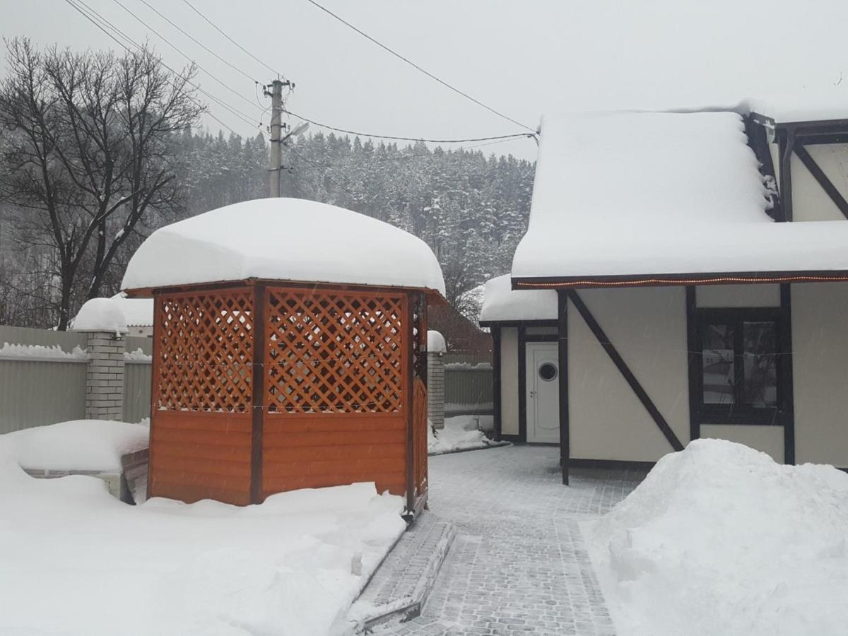 Holiday home у насті Yaremche